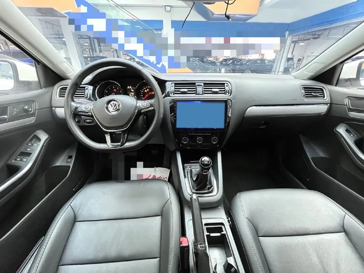 2018 KingLong KaiTe 2.3T 110HP L4 5MT,autocango,china used car exporter,china ev exporter,chinese used car exporter,chinese used ev exporter