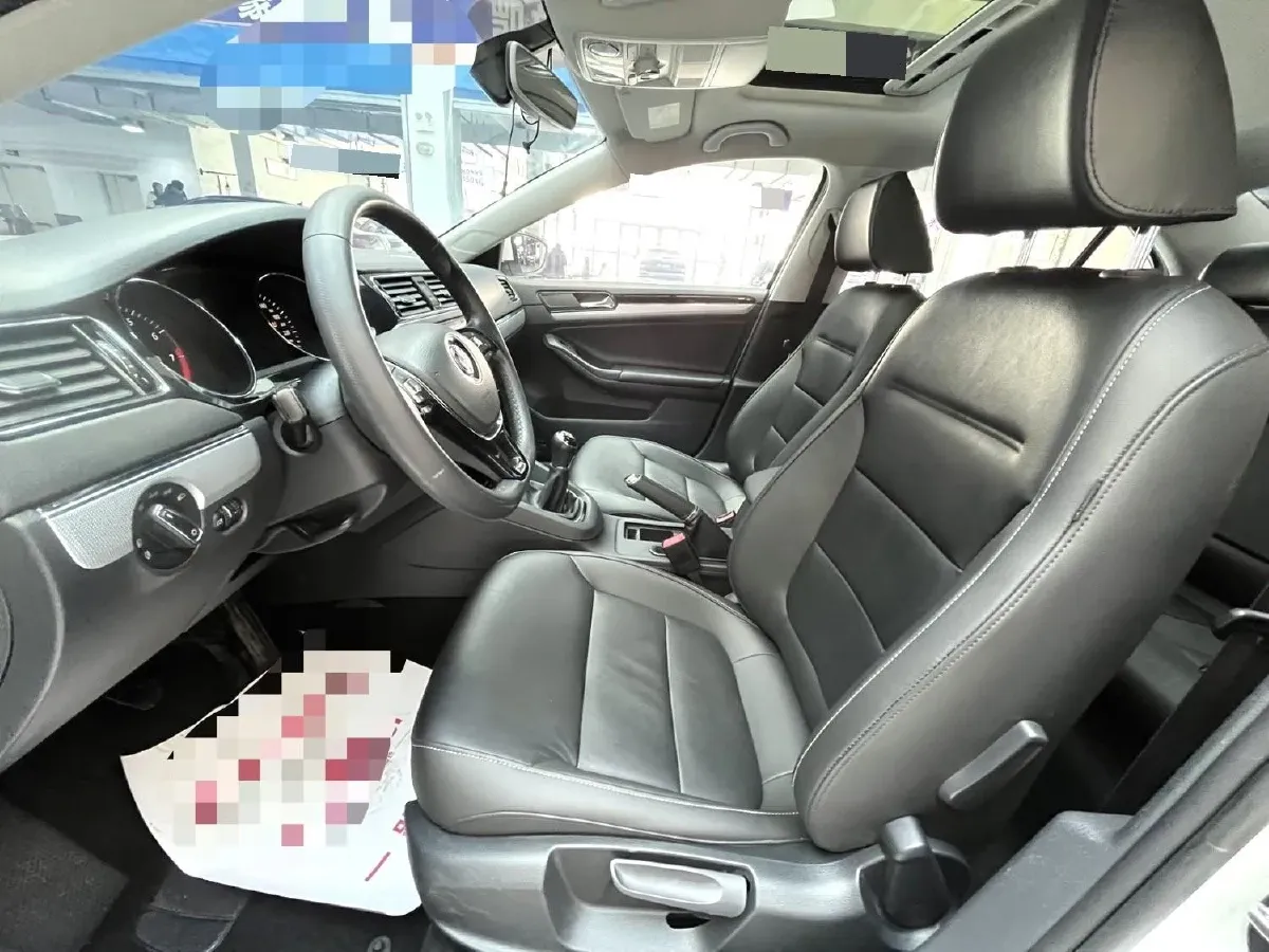 2018 KingLong KaiTe 2.3T 110HP L4 5MT,autocango,china used car exporter,china ev exporter,chinese used car exporter,chinese used ev exporter