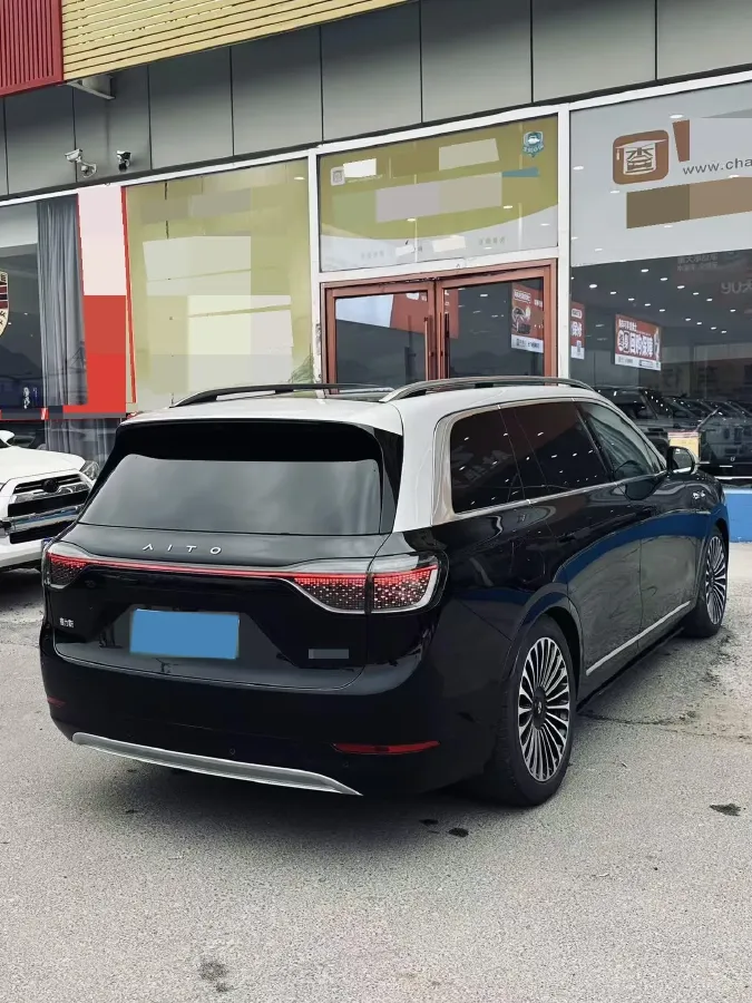 2024 AITO AITO M9 1.5T 152HP L4 REEV 42KWH,autocango,china used car exporter,china ev exporter,chinese used car exporter,chinese used ev exporter