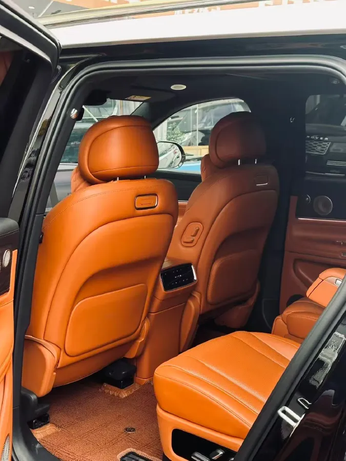 2024 AITO AITO M9 1.5T 152HP L4 REEV 42KWH,autocango,china used car exporter,china ev exporter,chinese used car exporter,chinese used ev exporter