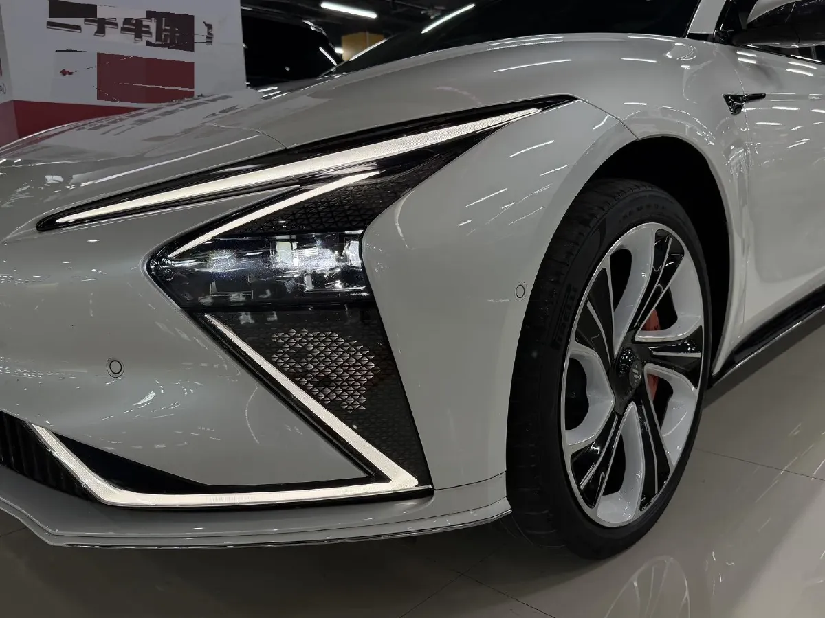 2022 IM L7 BEV 90KWH,autocango,china used car exporter,china ev exporter,chinese used car exporter,chinese used ev exporter