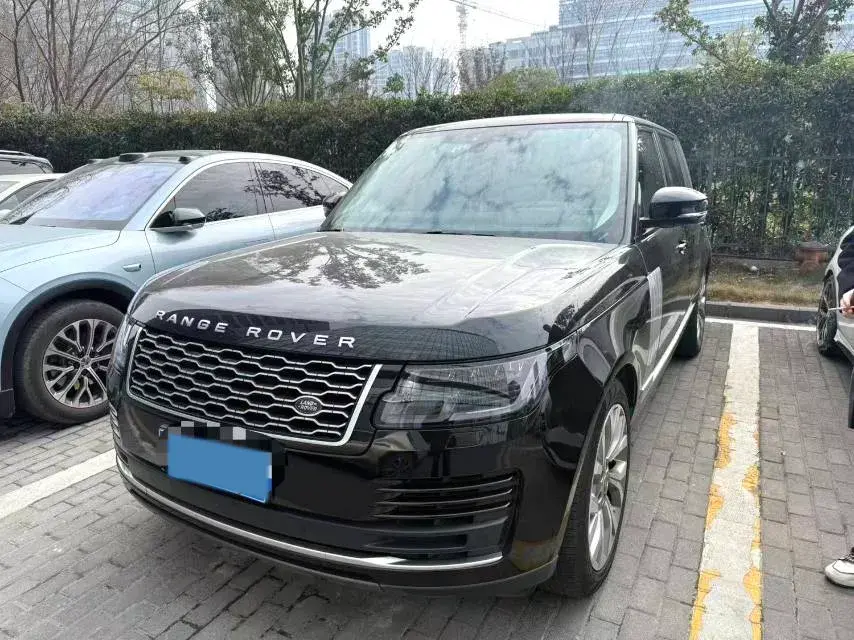 2021 Land Rover Range Rover 3.0T 400HP L6 8AT