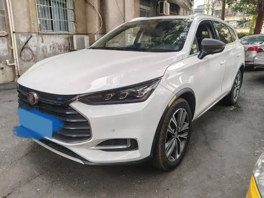 2018 BYD Tang 2.0T 205HP L4 6AT
