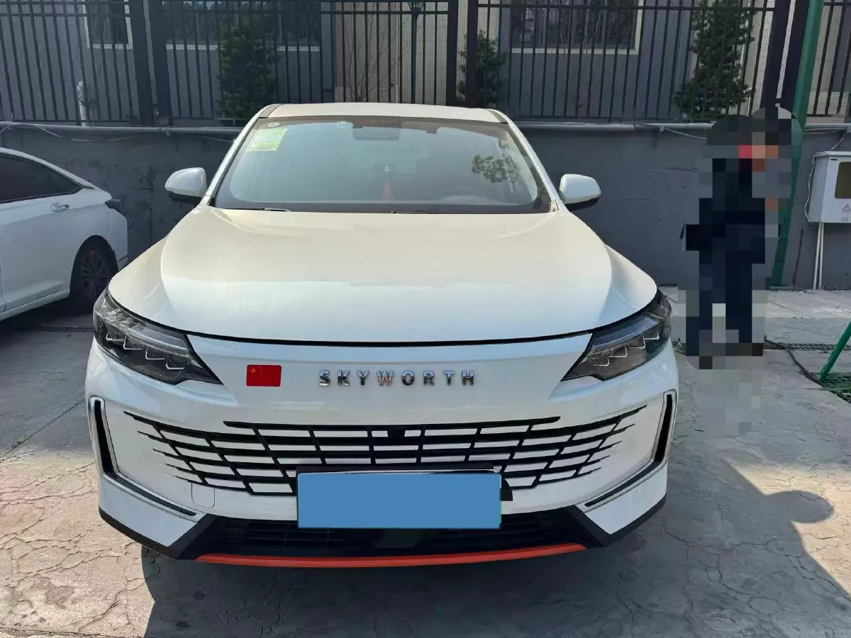 2023 Skyworth HT-i 1.5L 110HP L4 E-CVT PHEV 32.76KWH,autocango,china used car exporter,china ev exporter,chinese used car exporter,chinese used ev exporter