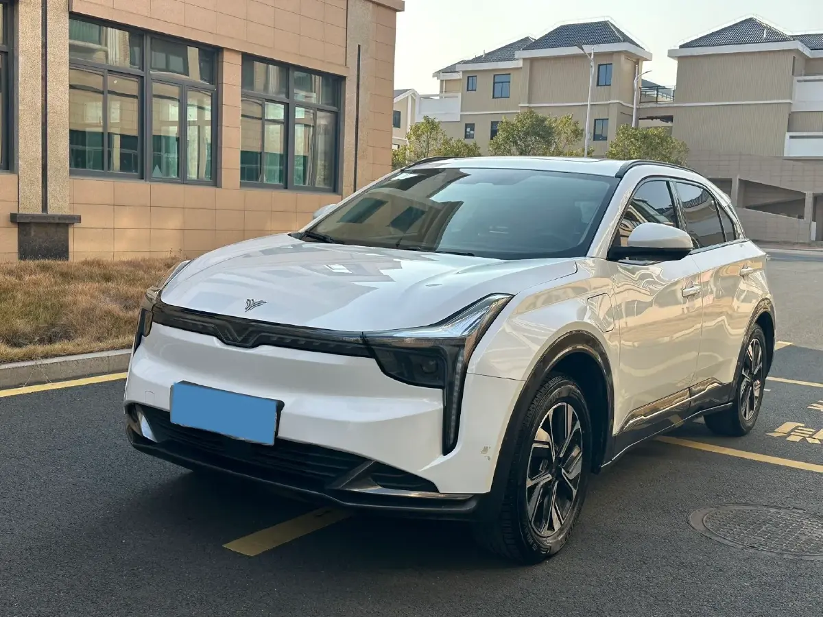 2022 MAXUS T70 2.0T 163HP L4 6AT