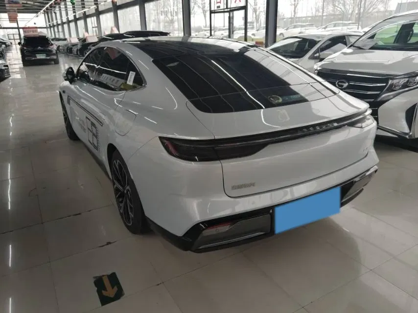 2025 MAXUS InterstellarX 2.5T 224HP L4 8AT,autocango,china used car exporter,china ev exporter,chinese used car exporter,chinese used ev exporter