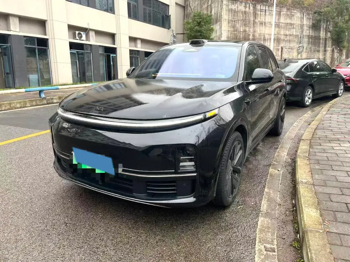 2024 Li L8 Range Extended 154HP REEV 42.8KWH