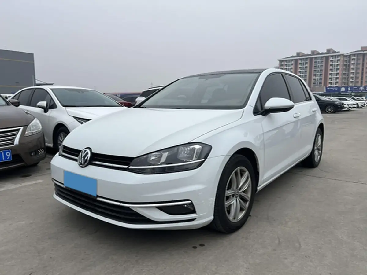 2018 Volkswagen Golf 1.6L 110HP L4 6AT