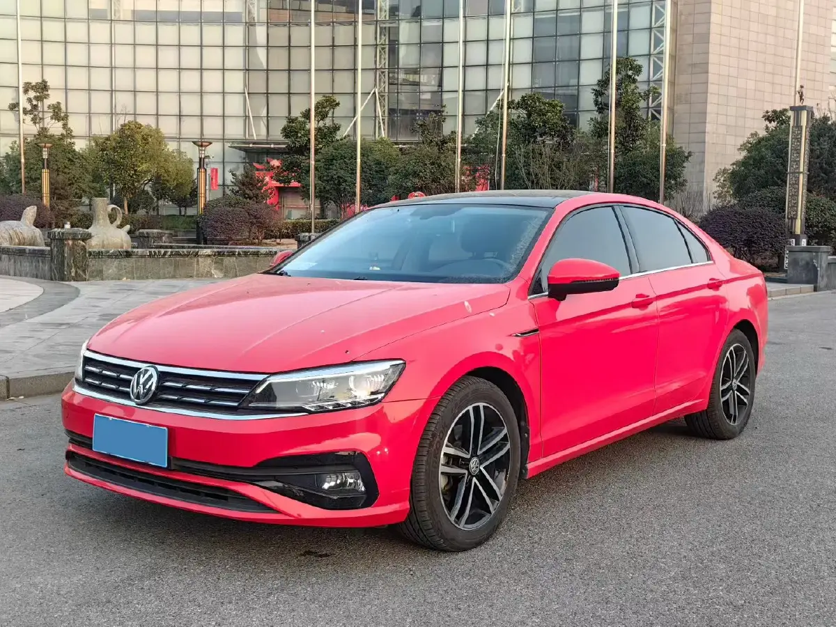 2019 Volkswagen Passat 1.4T 150HP L4 7DCT