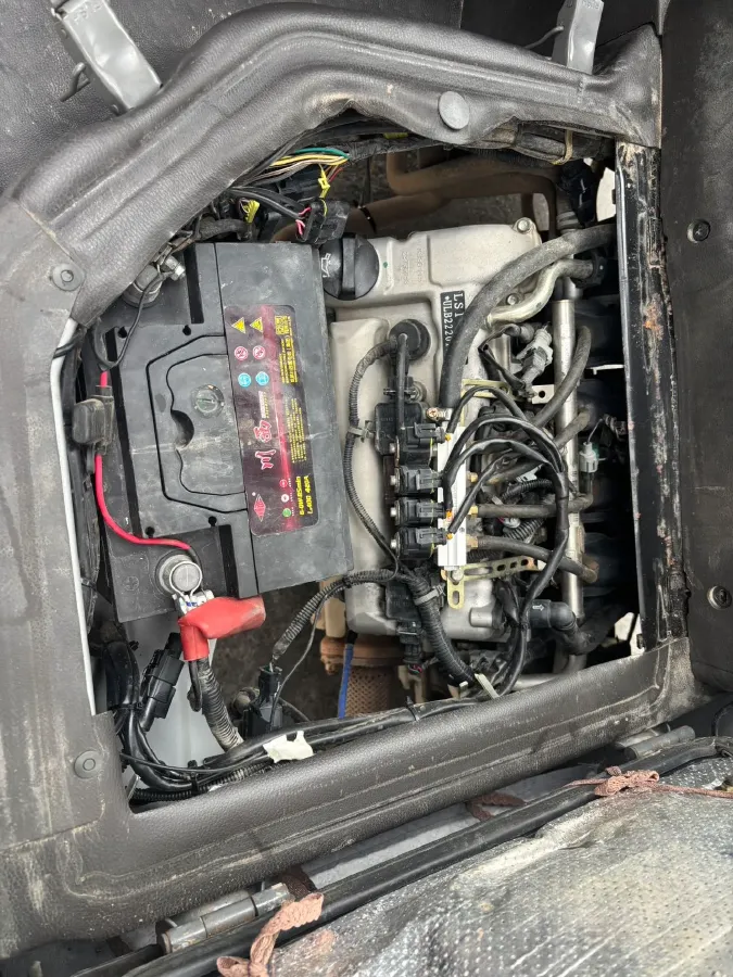 2021 WuLing RongGuang S 1.2L 76HP L4 5MT,autocango,china used car exporter,china ev exporter,chinese used car exporter,chinese used ev exporter