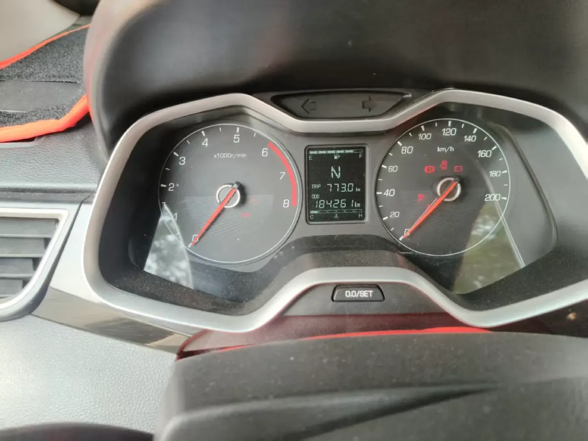 2017 Karry K50 1.5L 109HP L4 5MT,autocango,china used car exporter,china ev exporter,chinese used car exporter,chinese used ev exporter