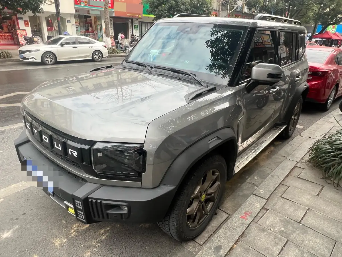 2023 Jetour Traveller 2.0T 254HP L4 8AT