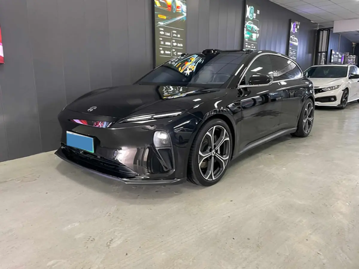 2024 NIO ET5T BEV 75KWH