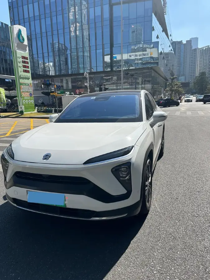 2022 NIO ES6 BEV 75KWH