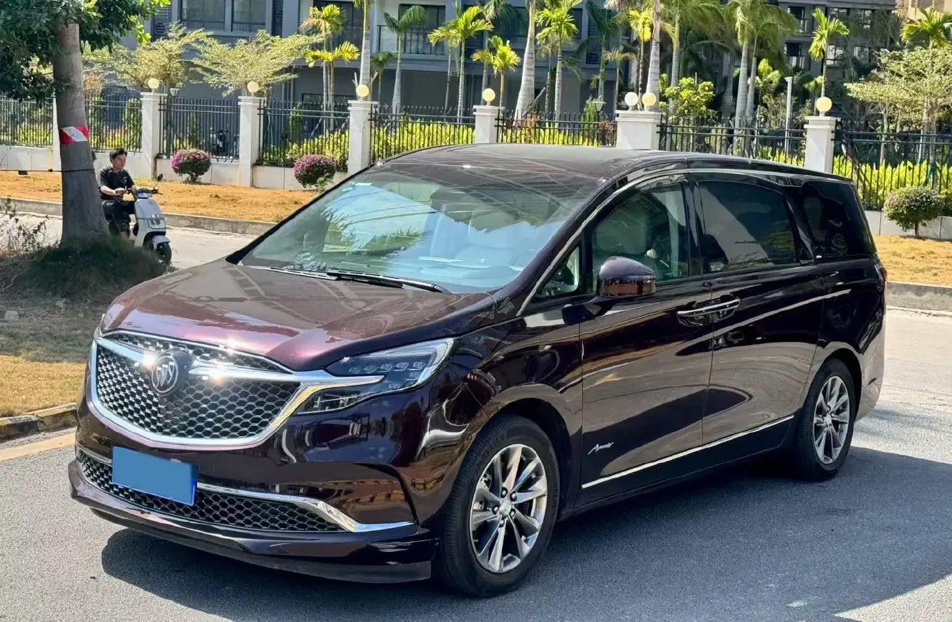 2020 Buick GL8 2.0T 237HP L4 9AT