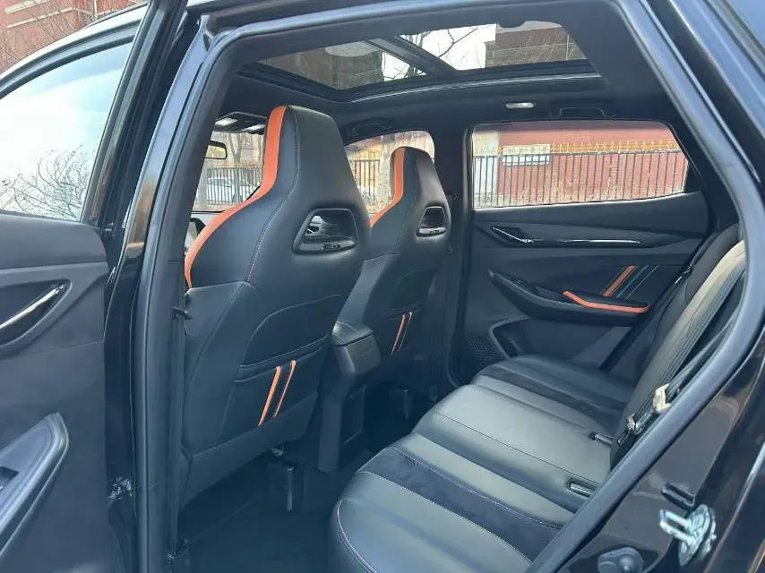 2022 ChangAn Oshan X5 1.5T 180HP L4 7DCT,autocango,china used car exporter,china ev exporter,chinese used car exporter,chinese used ev exporter