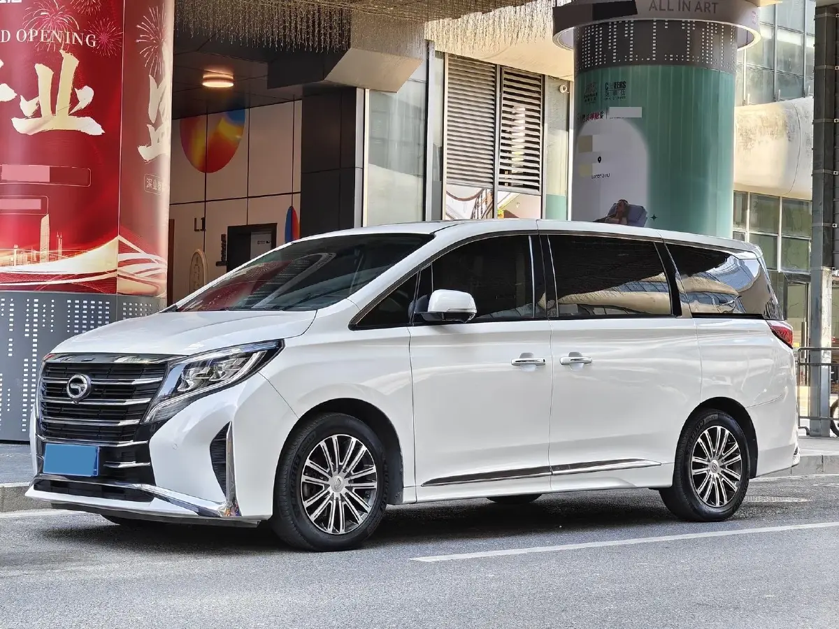 2021 GAC Trumpchi M8 2.0T 252HP L4 8AT