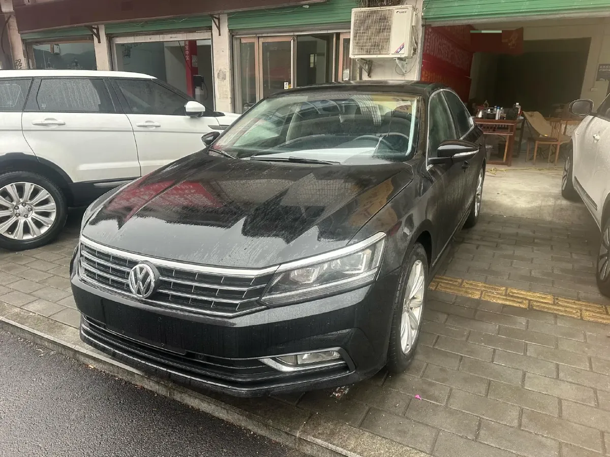 2017 Volkswagen Passat 1.8T 180HP L4 7DCT,autocango,china used car exporter,china ev exporter,chinese used car exporter,chinese used ev exporter