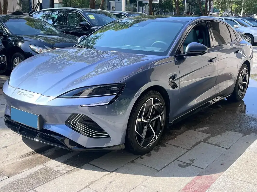 2022 AITO AITO M5 Range Extended 125HP REEV 40KWH