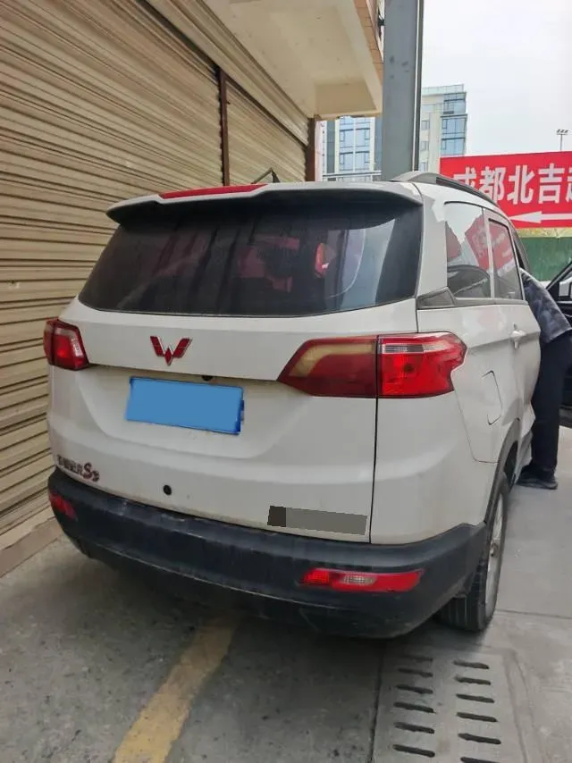2018 Foton XiangLing M 1.2L 86HP L4 5MT,autocango,china used car exporter,china ev exporter,chinese used car exporter,chinese used ev exporter