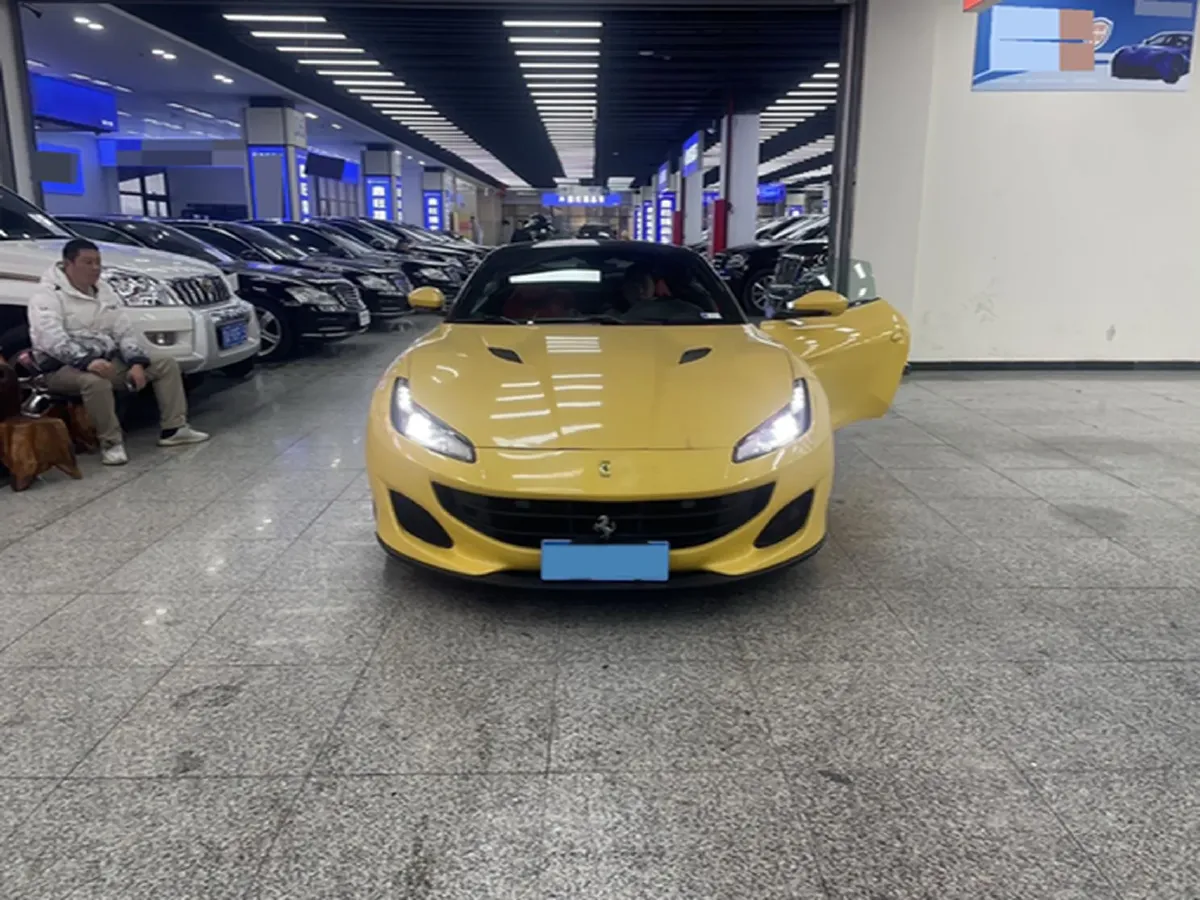 2018 Ferrari Portofino 3.9T 600HP V8 7DCT,autocango,china used car exporter,china ev exporter,chinese used car exporter,chinese used ev exporter