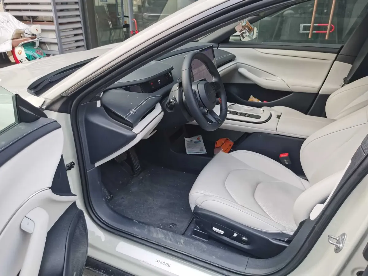 2024 MI SU7 BEV 73.6KWH,autocango,china used car exporter,china ev exporter,chinese used car exporter,chinese used ev exporter