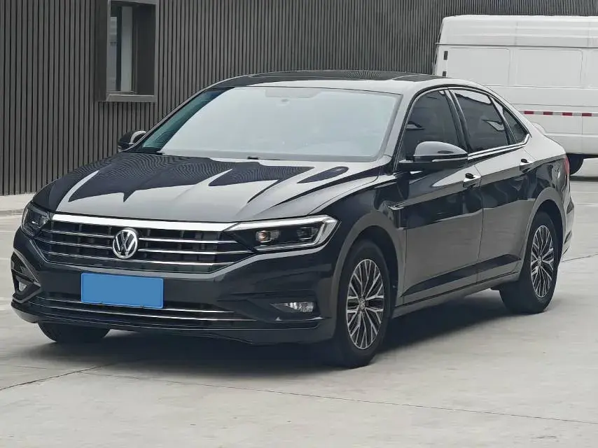 2021 Volkswagen Sagitar 1.4T 150HP L4 7DCT