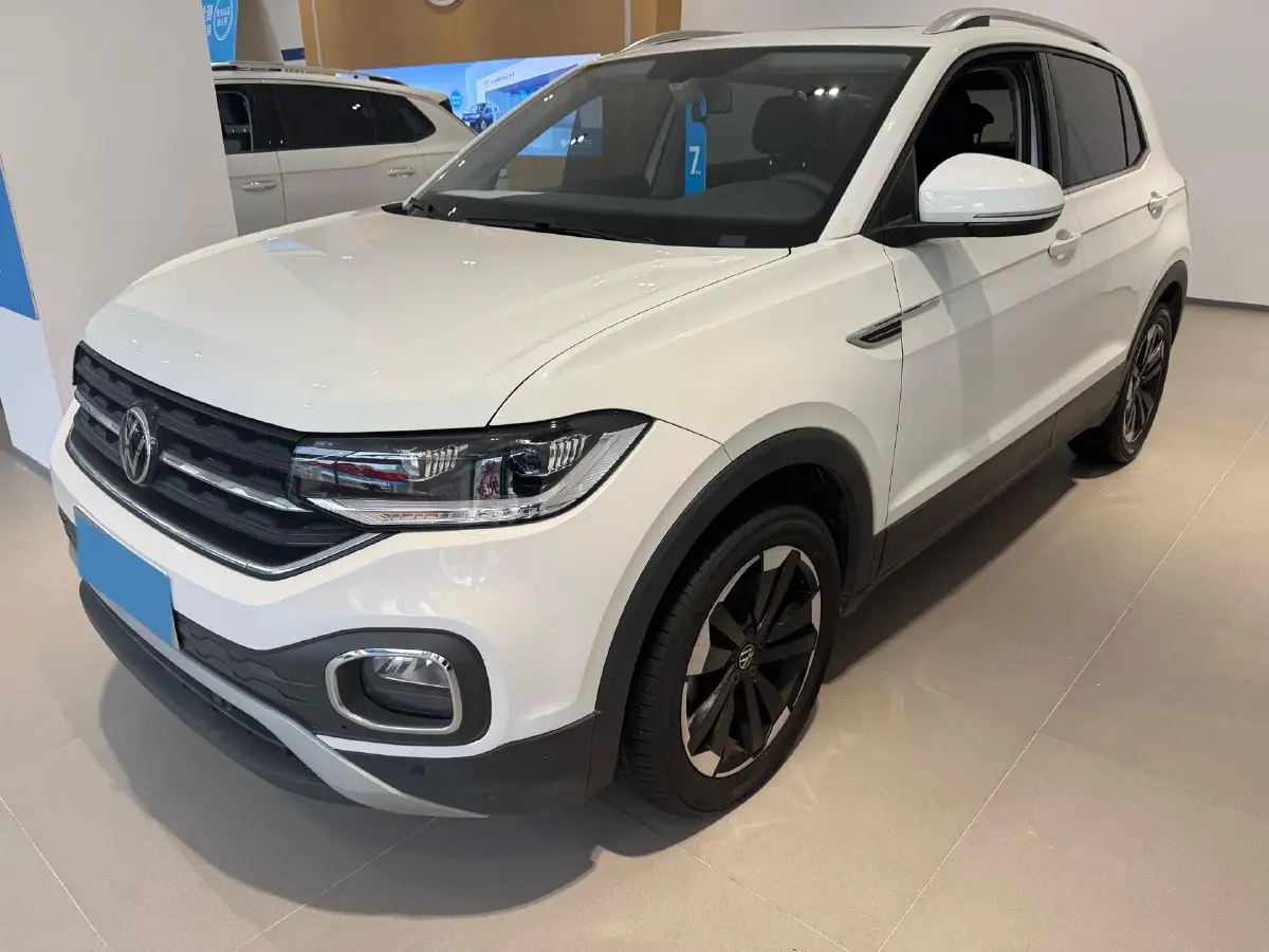 2023 Volkswagen Tacqua 1.2T 116HP L4 7DCT