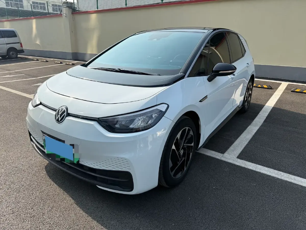 2023 Volkswagen Golf 1.4T 150HP L4 7DCT