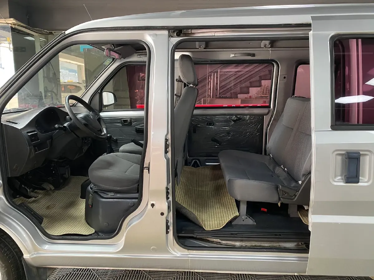 2021 ChangAn Kaicene XingKa 1.5L 107HP L4 5MT,autocango,china used car exporter,china ev exporter,chinese used car exporter,chinese used ev exporter