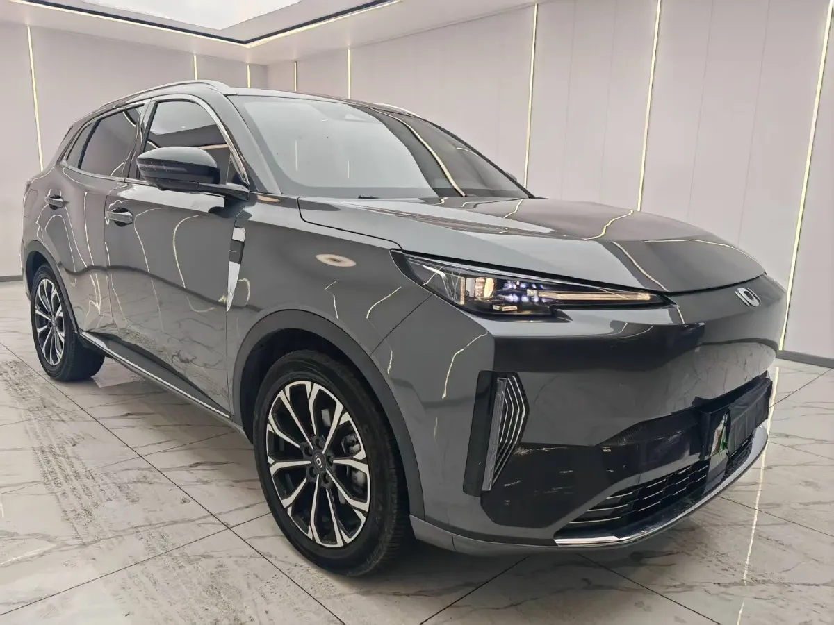 2025 ChangAn CS55PLUS PHEV 1.5L 98HP L4 E-CVT PHEV,autocango,china used car exporter,china ev exporter,chinese used car exporter,chinese used ev exporter