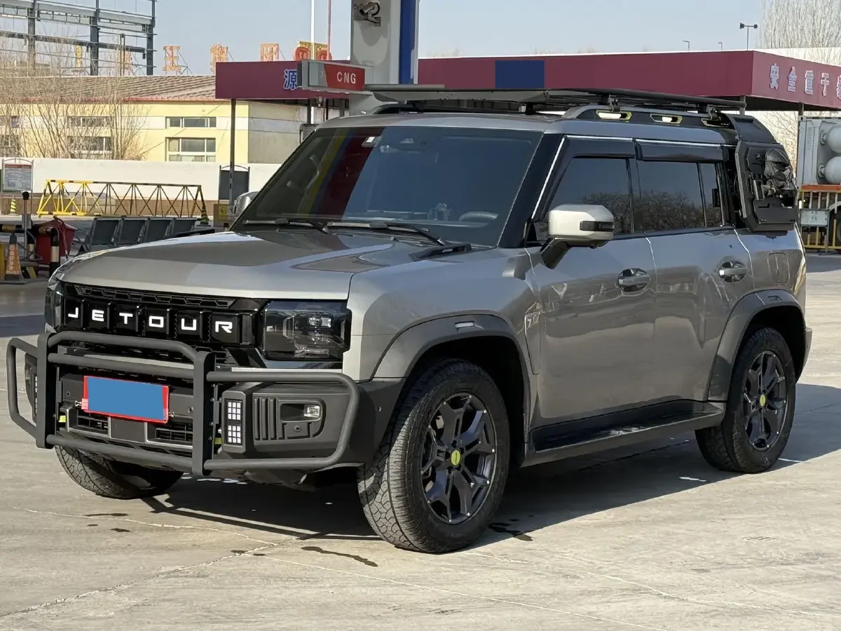 2023 Jetour Traveller 2.0T 254HP L4 7DCT