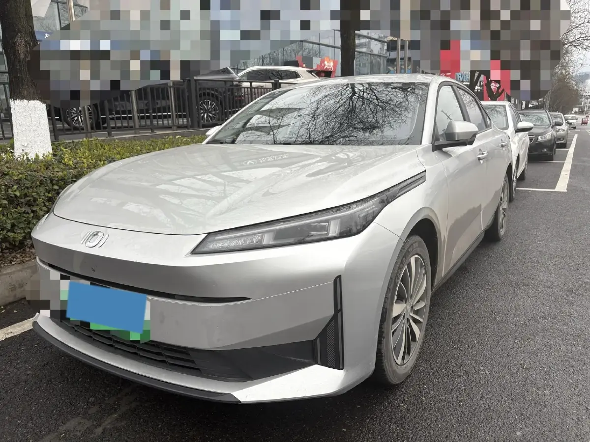 2025 ChangAn QiYuan A05 1.5L 98HP L4 E-CVT PHEV 9.07KWH