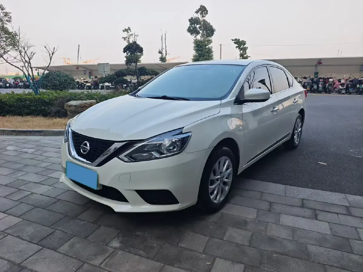 2022 Nissan Sylphy 1.6L 122HP L4 CVT
