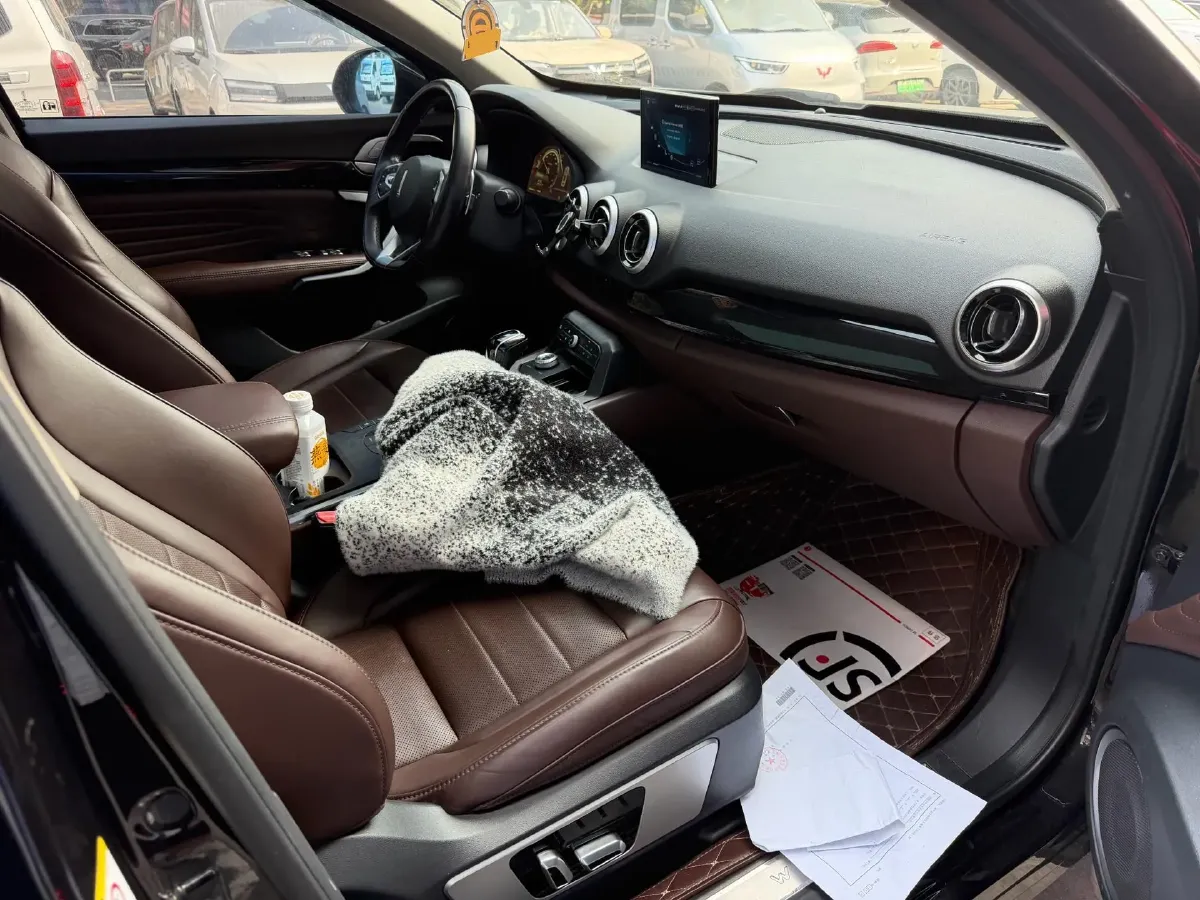 2018 WEY P8 2.0T 234HP L4 6DCT PHEV 12.96KWH,autocango,china used car exporter,china ev exporter,chinese used car exporter,chinese used ev exporter