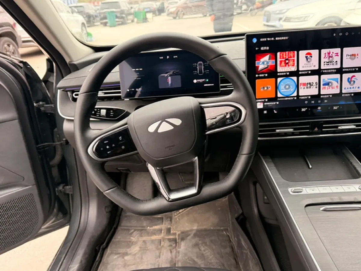 2025 Fulwin FulwinA8L 1.5T 156HP L4 1DHT PHEV 18.67KWH,autocango,china used car exporter,china ev exporter,chinese used car exporter,chinese used ev exporter