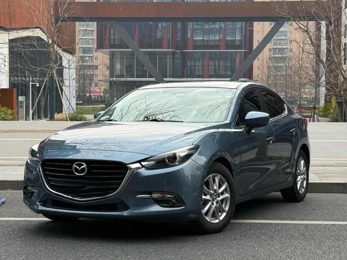 2019 Mazda 3 Axela 1.5L 117HP L4 6AT