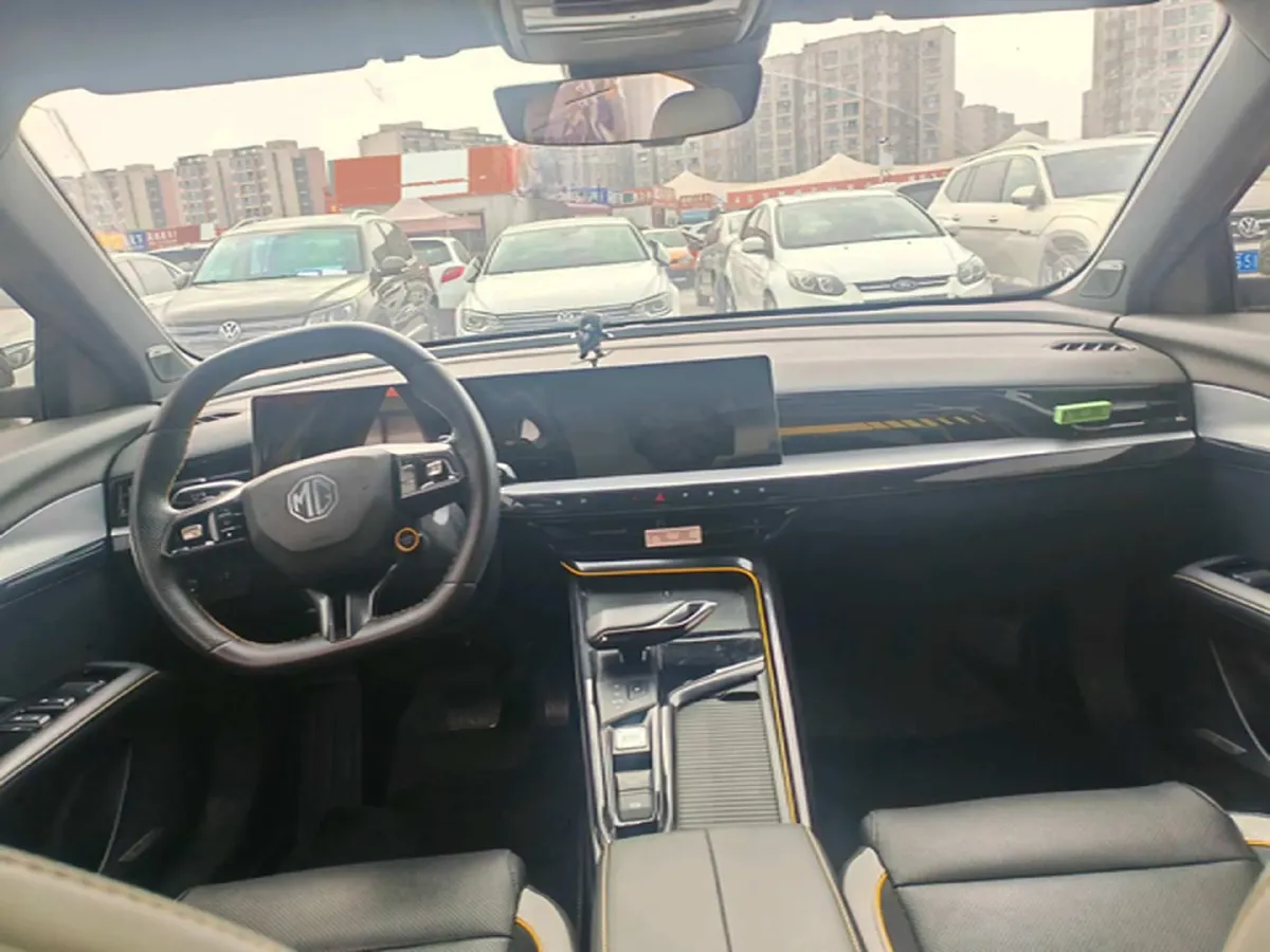 2022 MG 5 Scorpio 1.5T 181HP L4 7DCT,autocango,china used car exporter,china ev exporter,chinese used car exporter,chinese used ev exporter