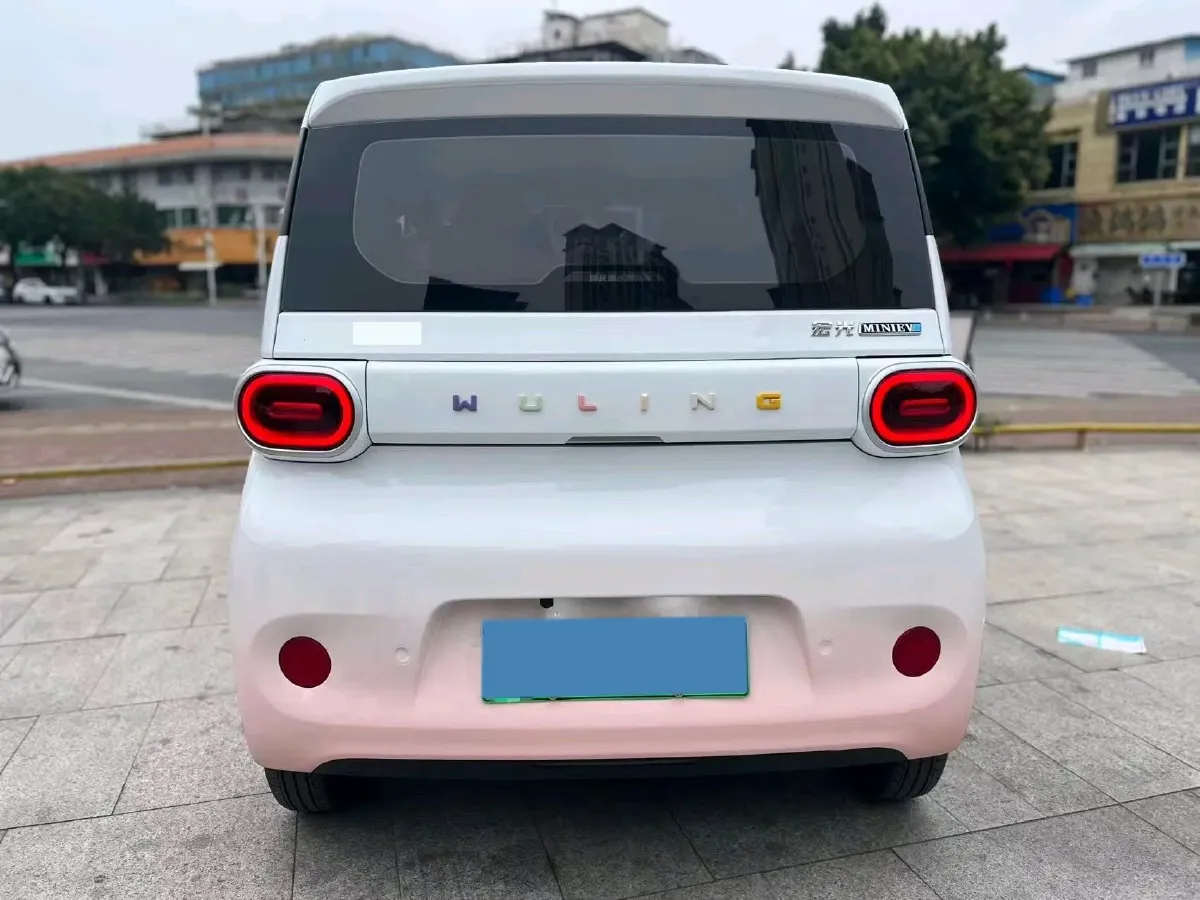 2024 WuLing HongGuang MINI EV BEV 17.3KWH,autocango,china used car exporter,china ev exporter,chinese used car exporter,chinese used ev exporter