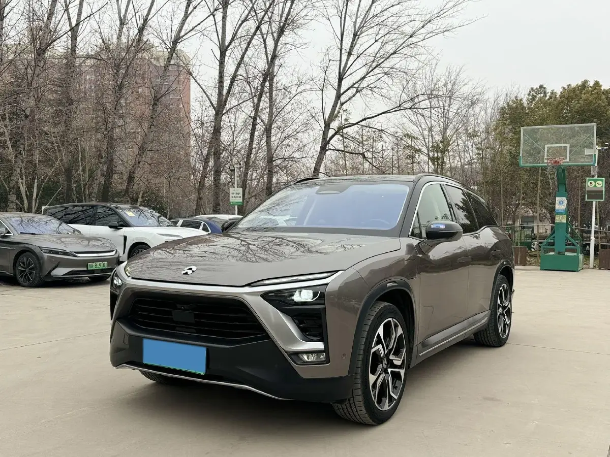 2018 NIO ES8 BEV 70KWH