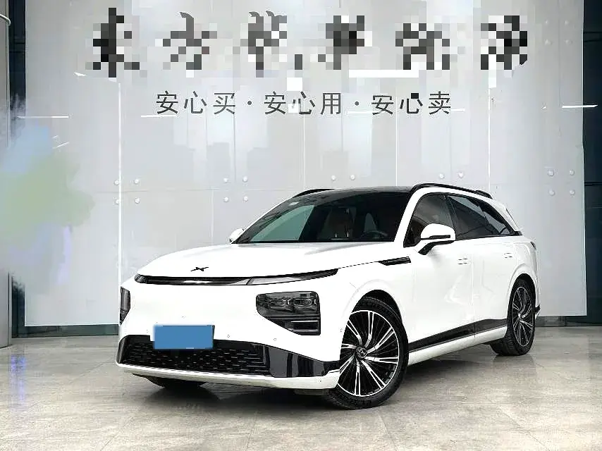 2022 Xpeng G9 BEV 98KWH