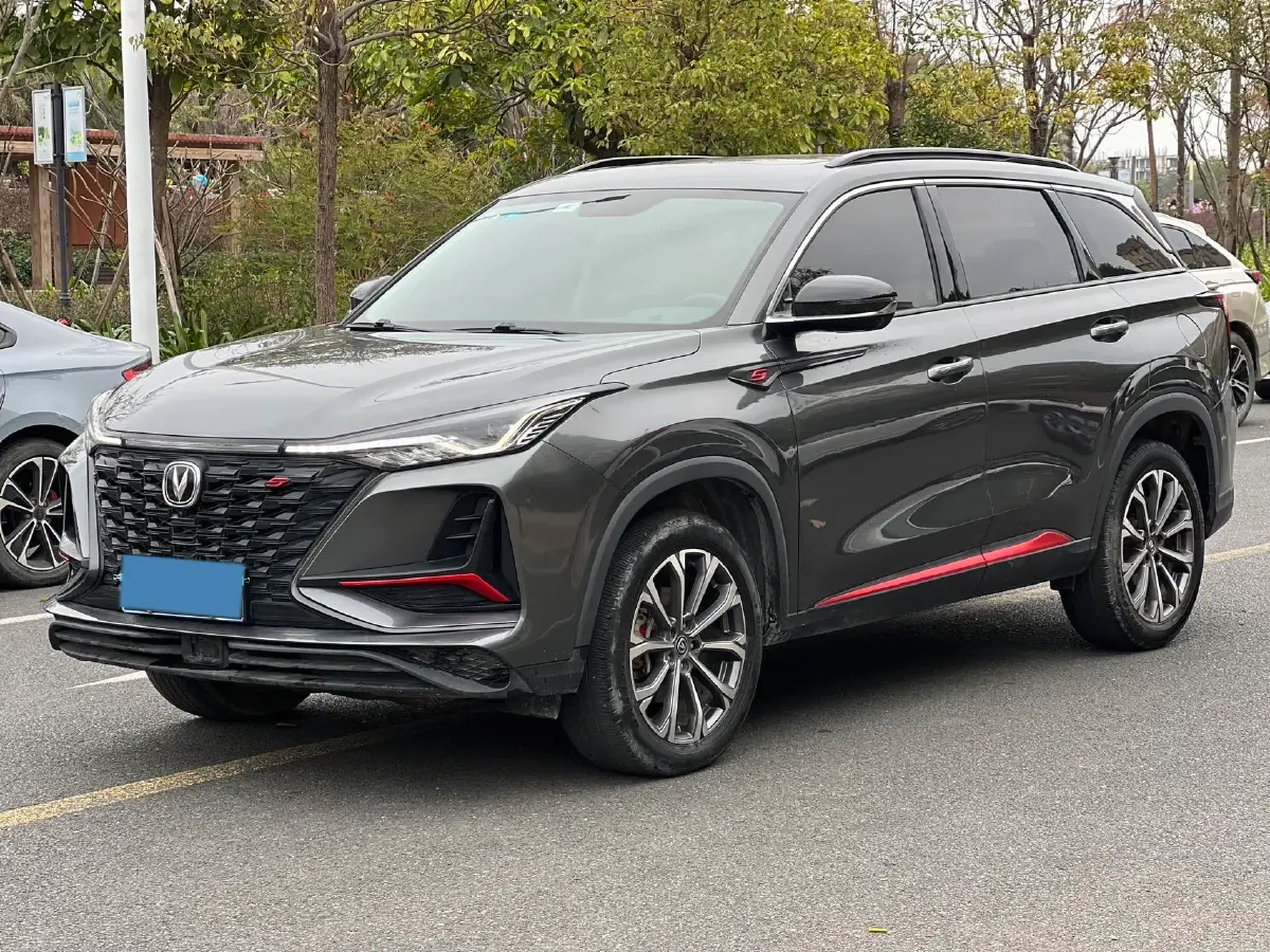 2022 ChangAn CS75 Plus 2.0T 233HP L4 8AT