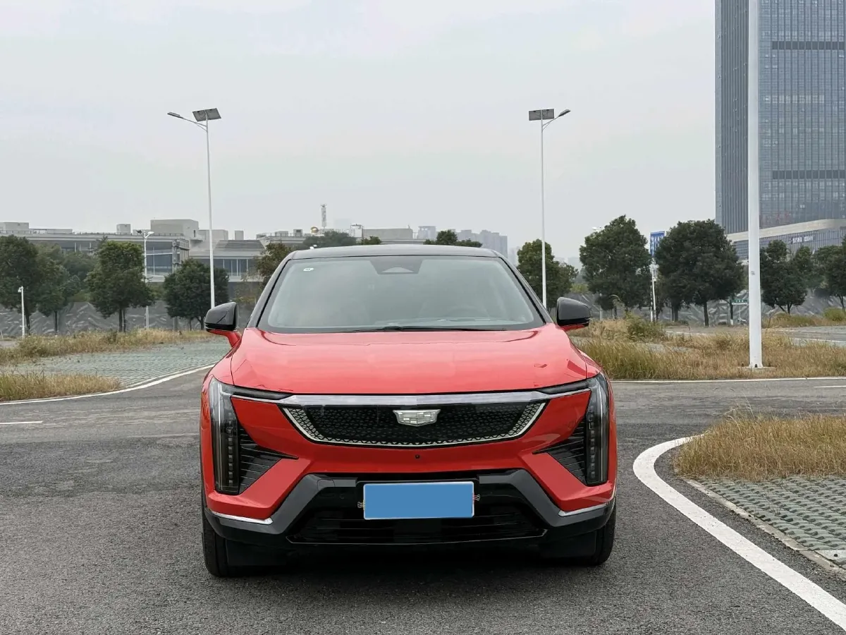 2024 Cadillac OPTIQ BEV 79.7KWH,autocango,china used car exporter,china ev exporter,chinese used car exporter,chinese used ev exporter
