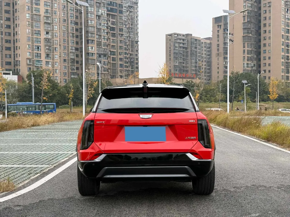 2024 Cadillac OPTIQ BEV 79.7KWH,autocango,china used car exporter,china ev exporter,chinese used car exporter,chinese used ev exporter