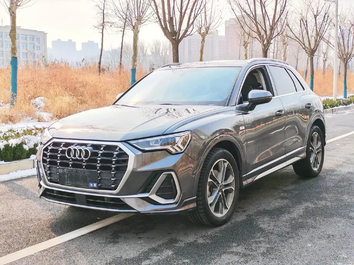 2023 Audi Q3 2.0T 186HP L4 7DCT