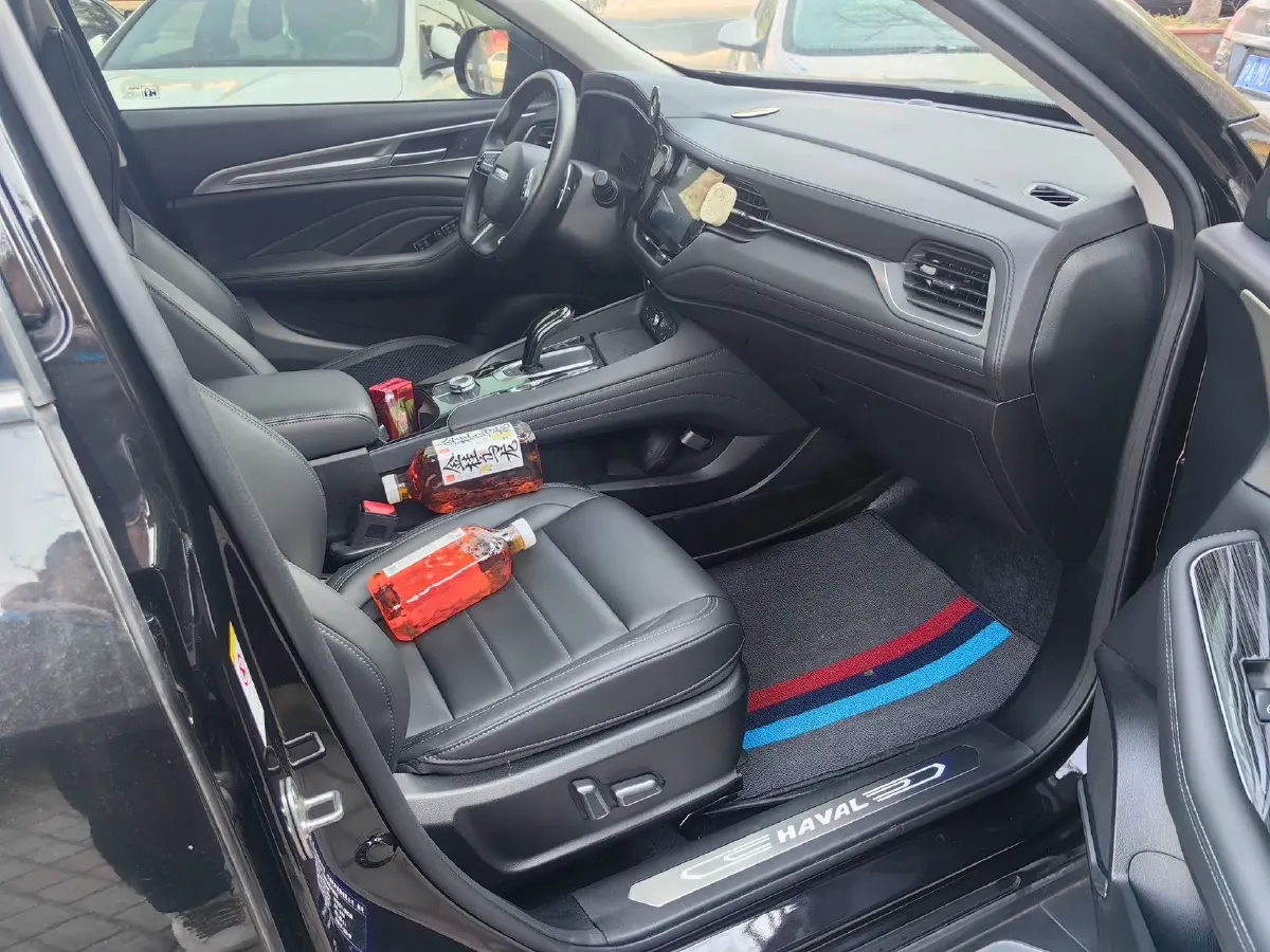 2020 Haval F7 2.0T 224HP L4 7DCT,autocango,china used car exporter,china ev exporter,chinese used car exporter,chinese used ev exporter