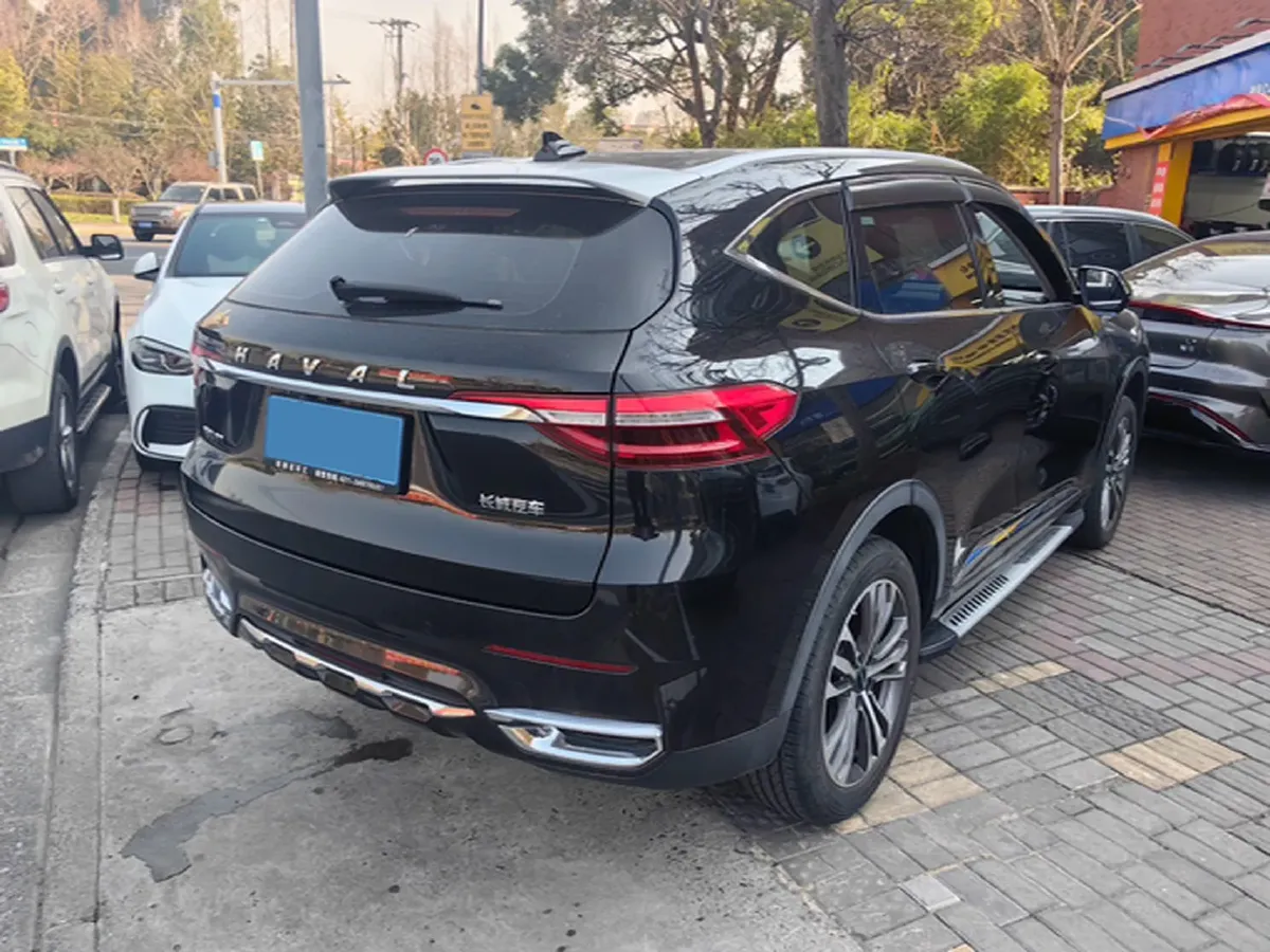 2020 Haval F7 2.0T 224HP L4 7DCT,autocango,china used car exporter,china ev exporter,chinese used car exporter,chinese used ev exporter