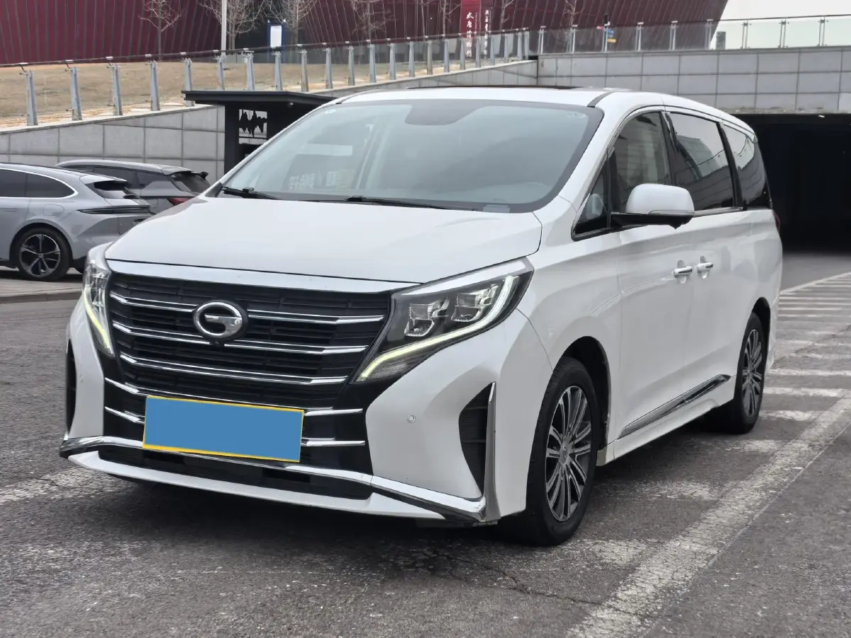 2023 GAC Trumpchi M8 2.0T 252HP L4 8AT