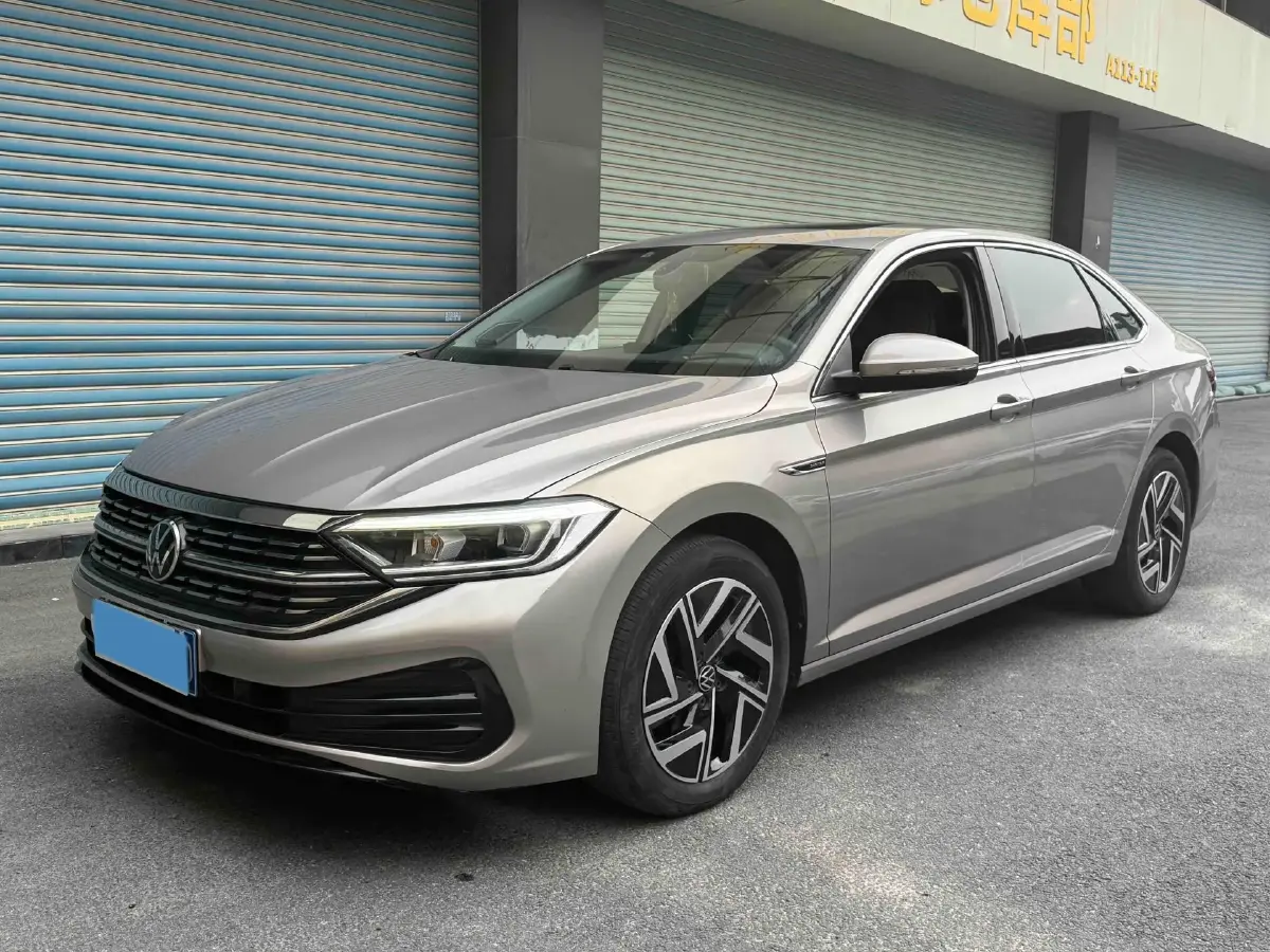 2023 Volkswagen Sagitar 1.4T 150HP L4 7DCT