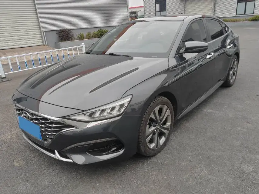 2019 Hyundai La Festa 1.6T 204HP L4 7DCT